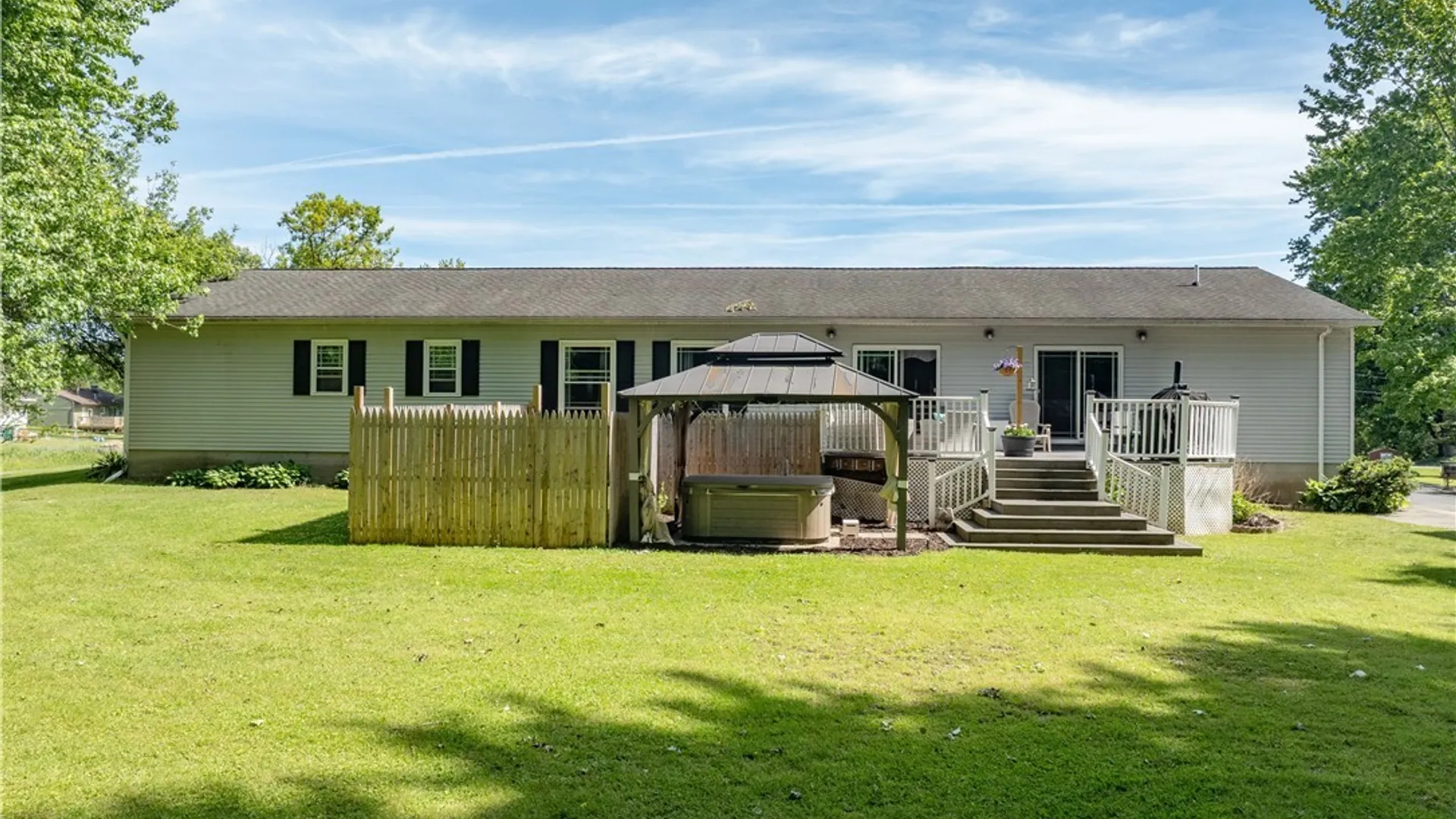 Property at 12 Clark Crest Drive, Schroeppel, NY 13135 13