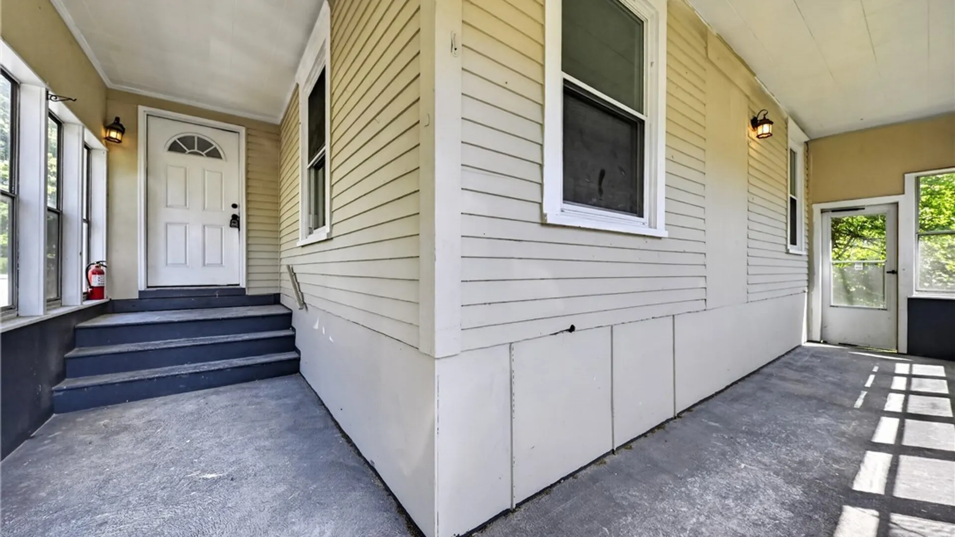 Property at 6975 Kirkville Rd, DeWitt, NY 13057 4