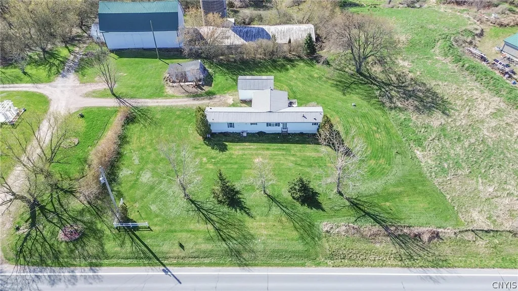 Property at 36976 State Route 12e, Clayton, NY 13624