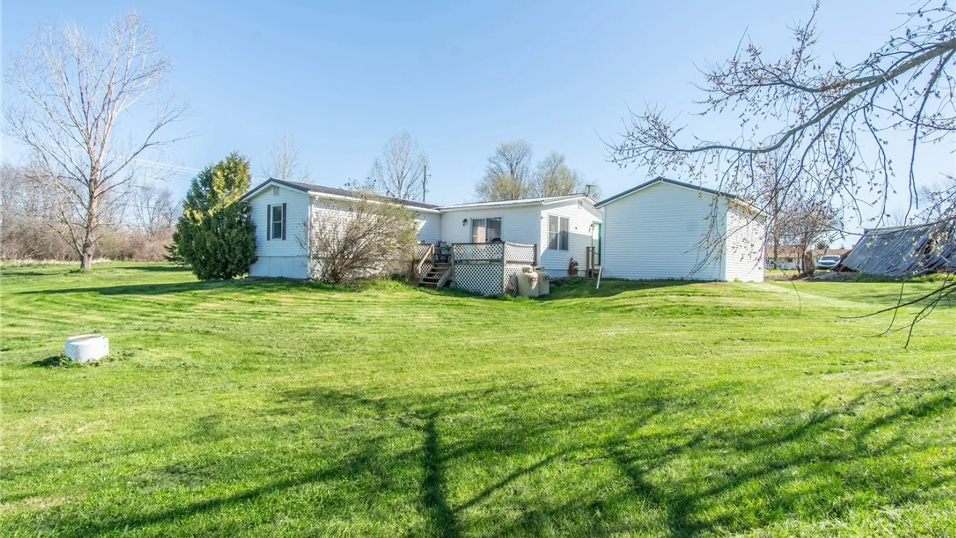 Property at 36976 State Route 12e, Clayton, NY 13624 5