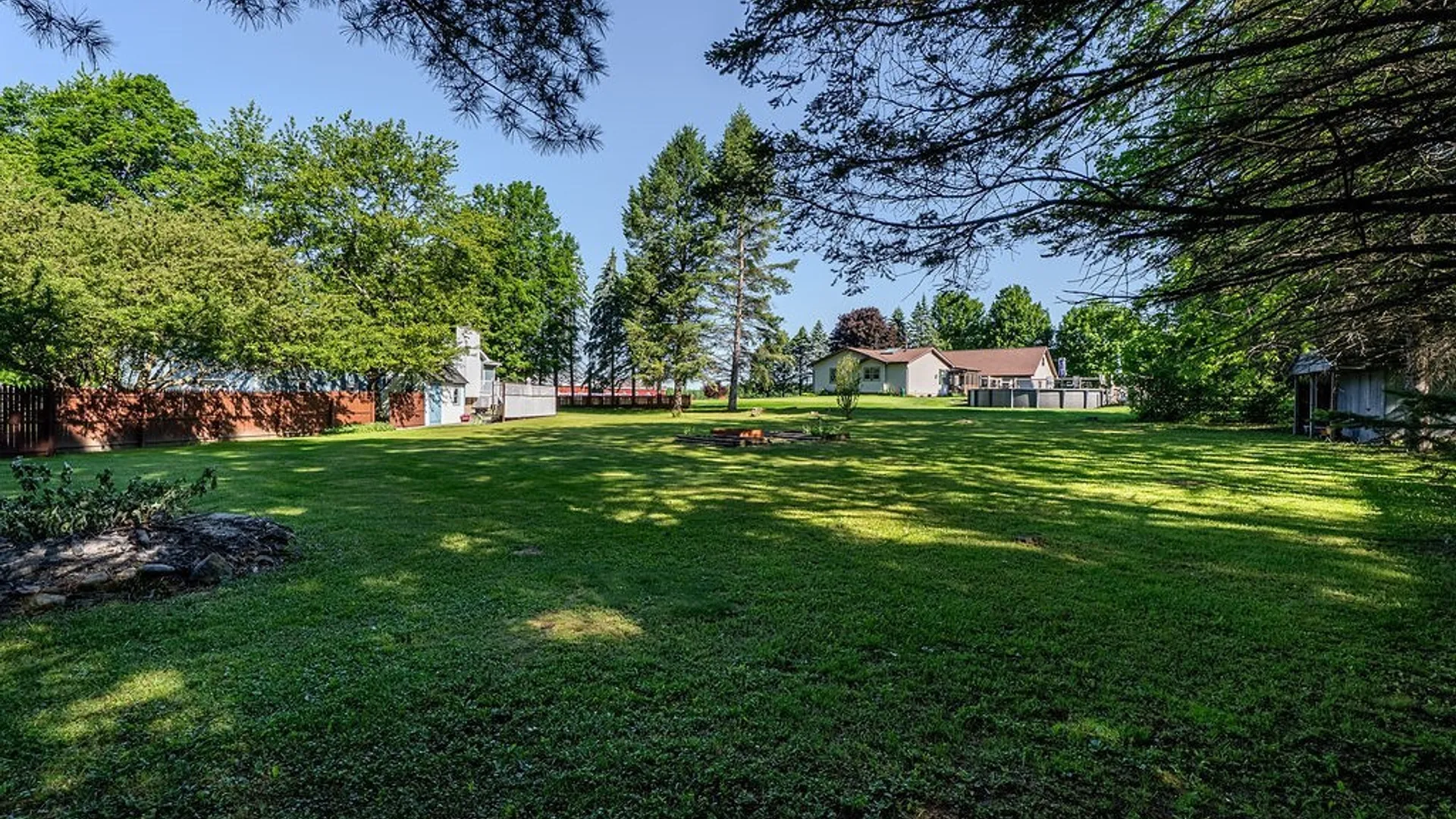 Property at 13670 Martin Rd, Newstead, NY 14001 40