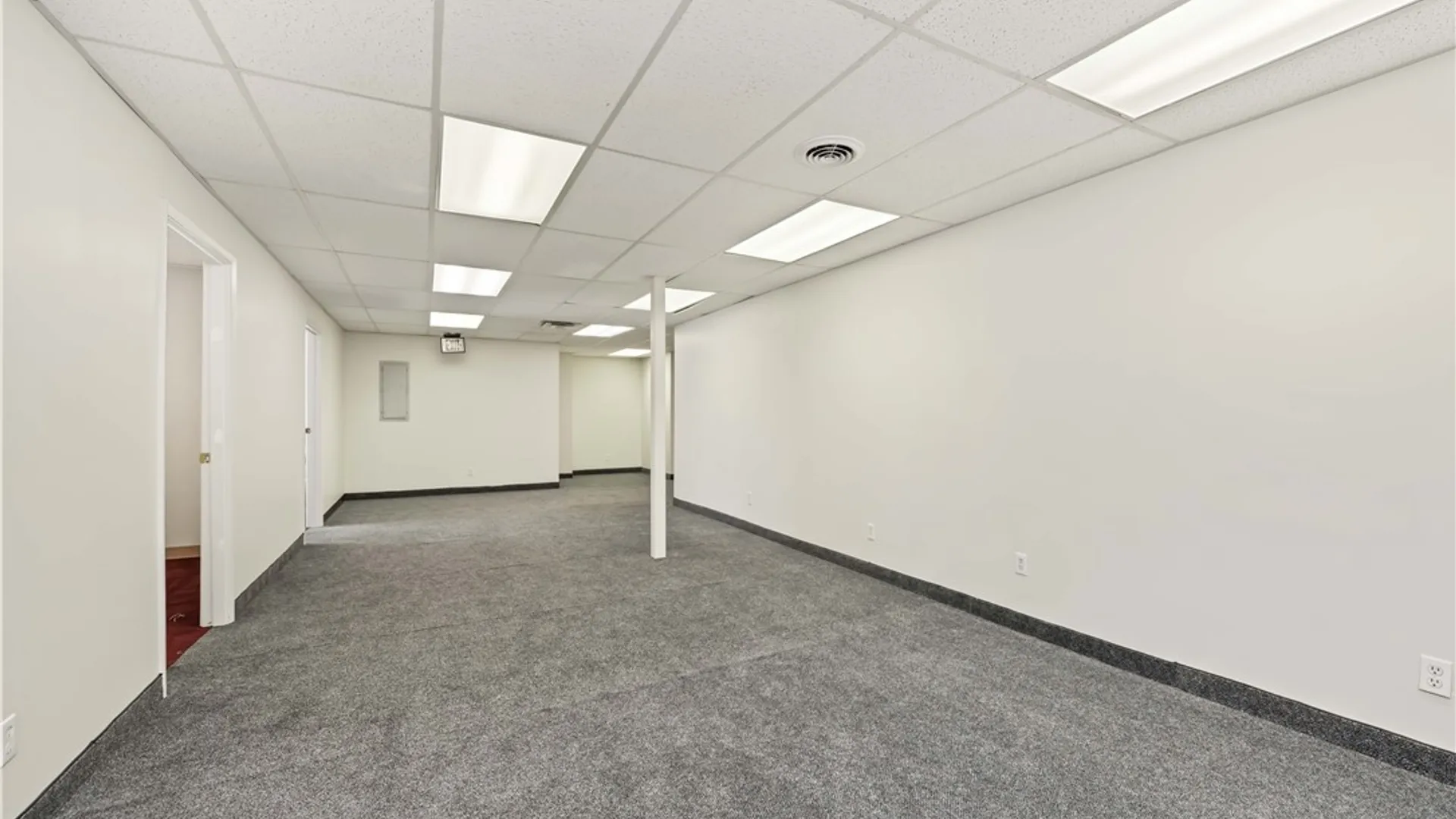Property at 1600 Lyell Ave, Unit 2C, Rochester, NY 14606 5