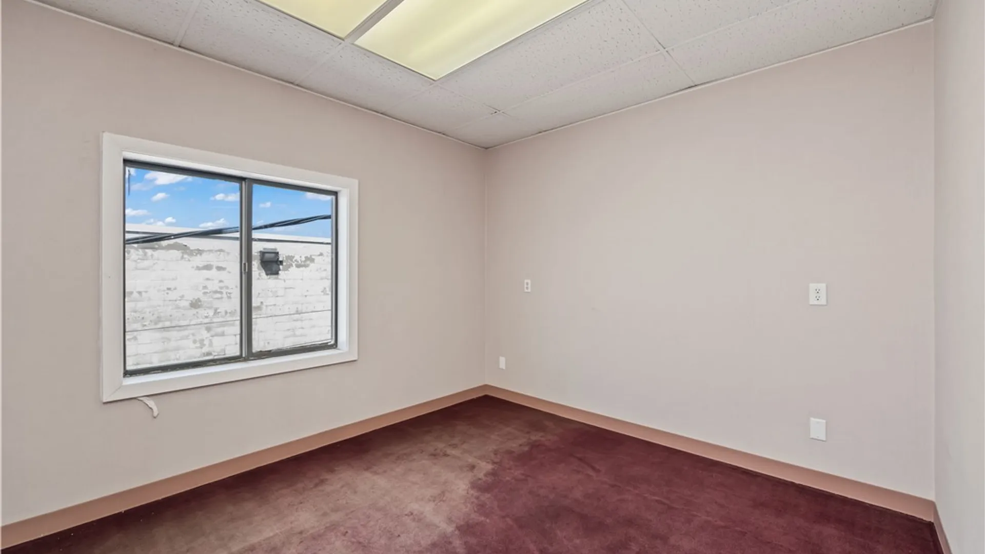 Property at 1600 Lyell Ave, Unit 2C, Rochester, NY 14606 7