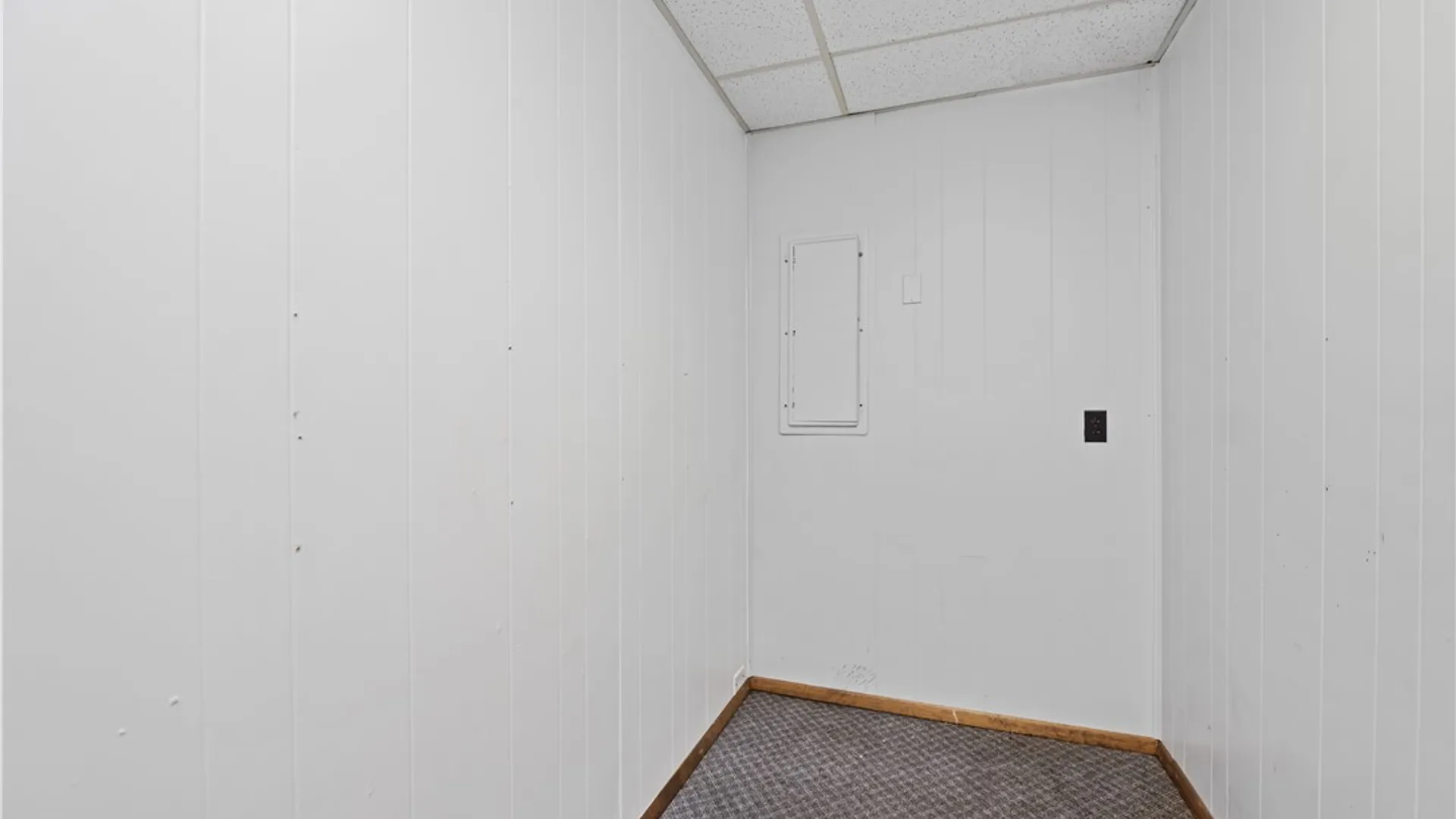 Property at 1600 Lyell Ave, Unit 2D, Rochester, NY 14606 8