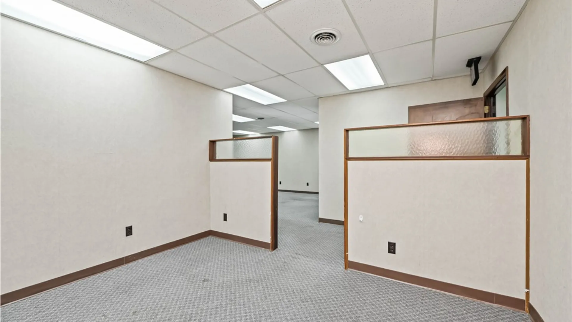 Property at 1600 Lyell Ave, Unit 2D, Rochester, NY 14606 10
