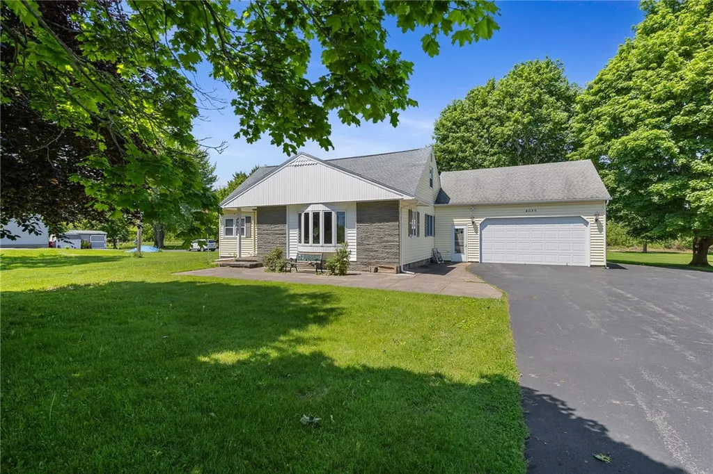Property at 4039 Clarkson Parma Tl Road, Clarkson, NY 14420