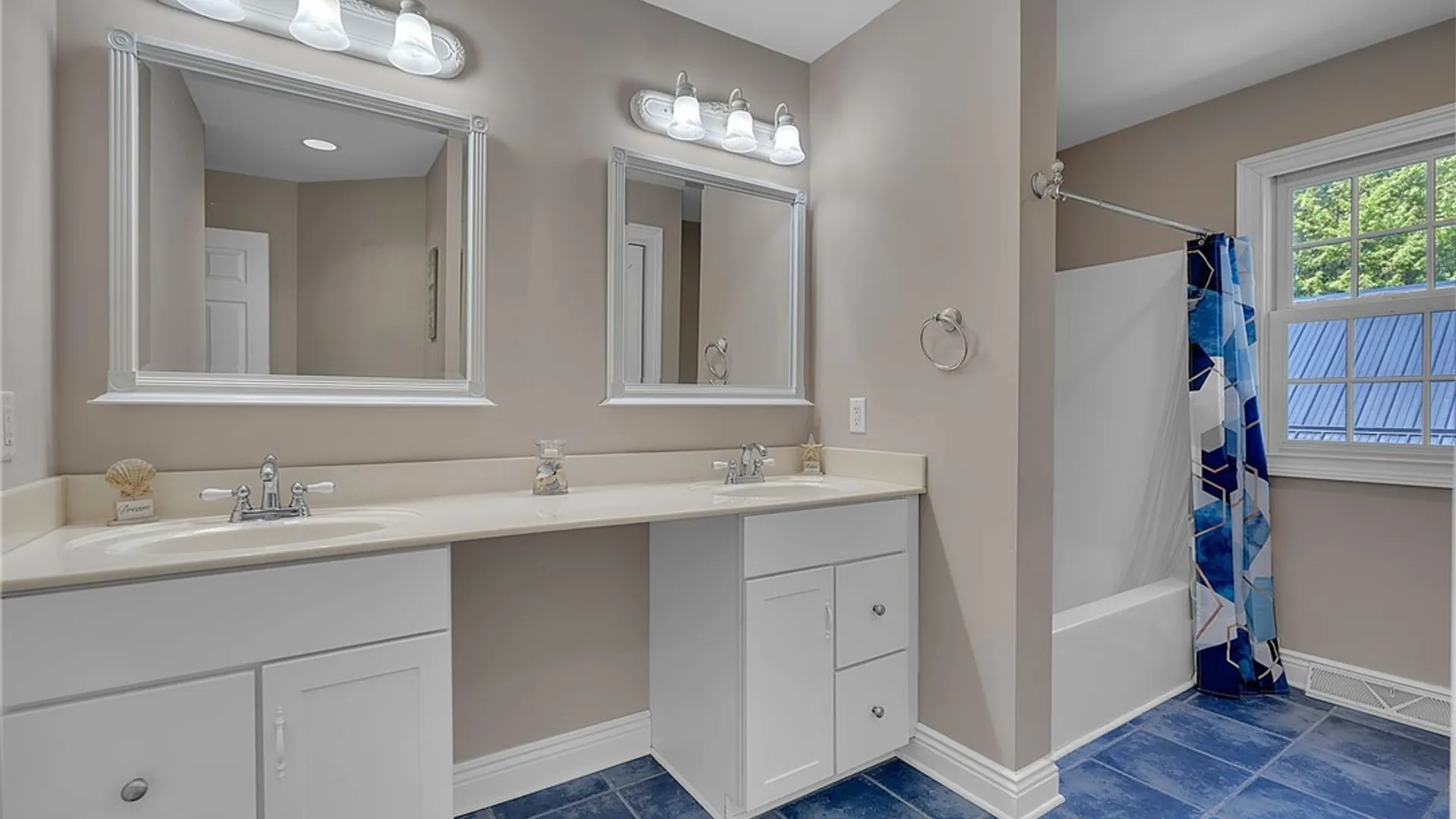 Property at 6089 Hillcroft Drive, Boston, NY 14025 39