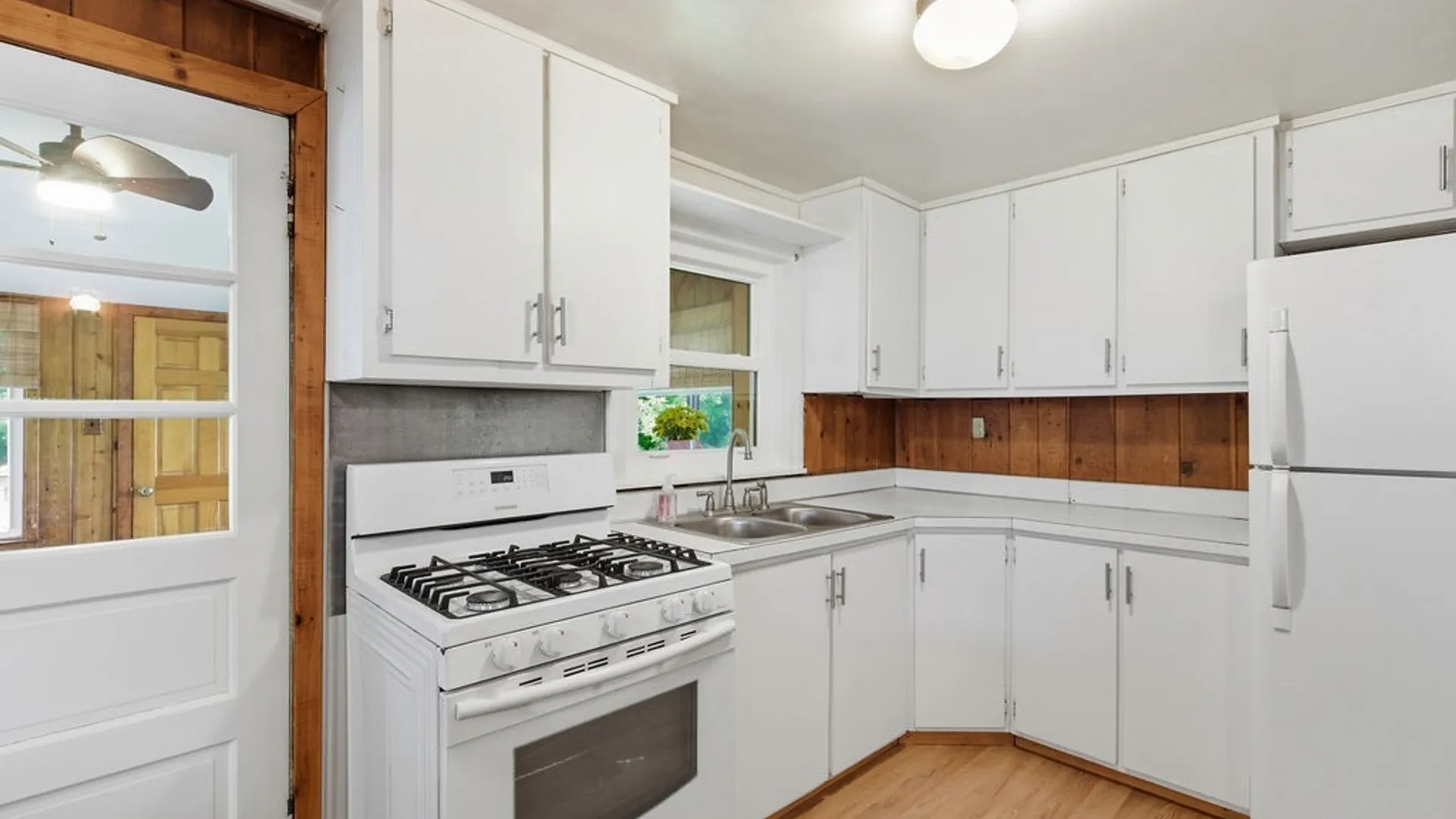 Property at 207 E Roswell Avenue, Onondaga, NY 13120 19