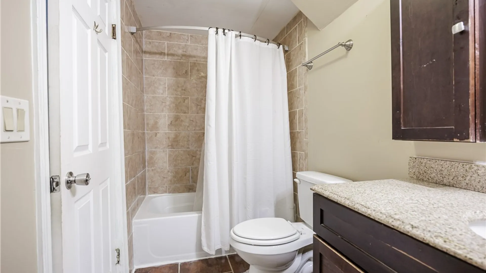 Property at 12 French Meadow Lane, Brighton, NY 14618 15