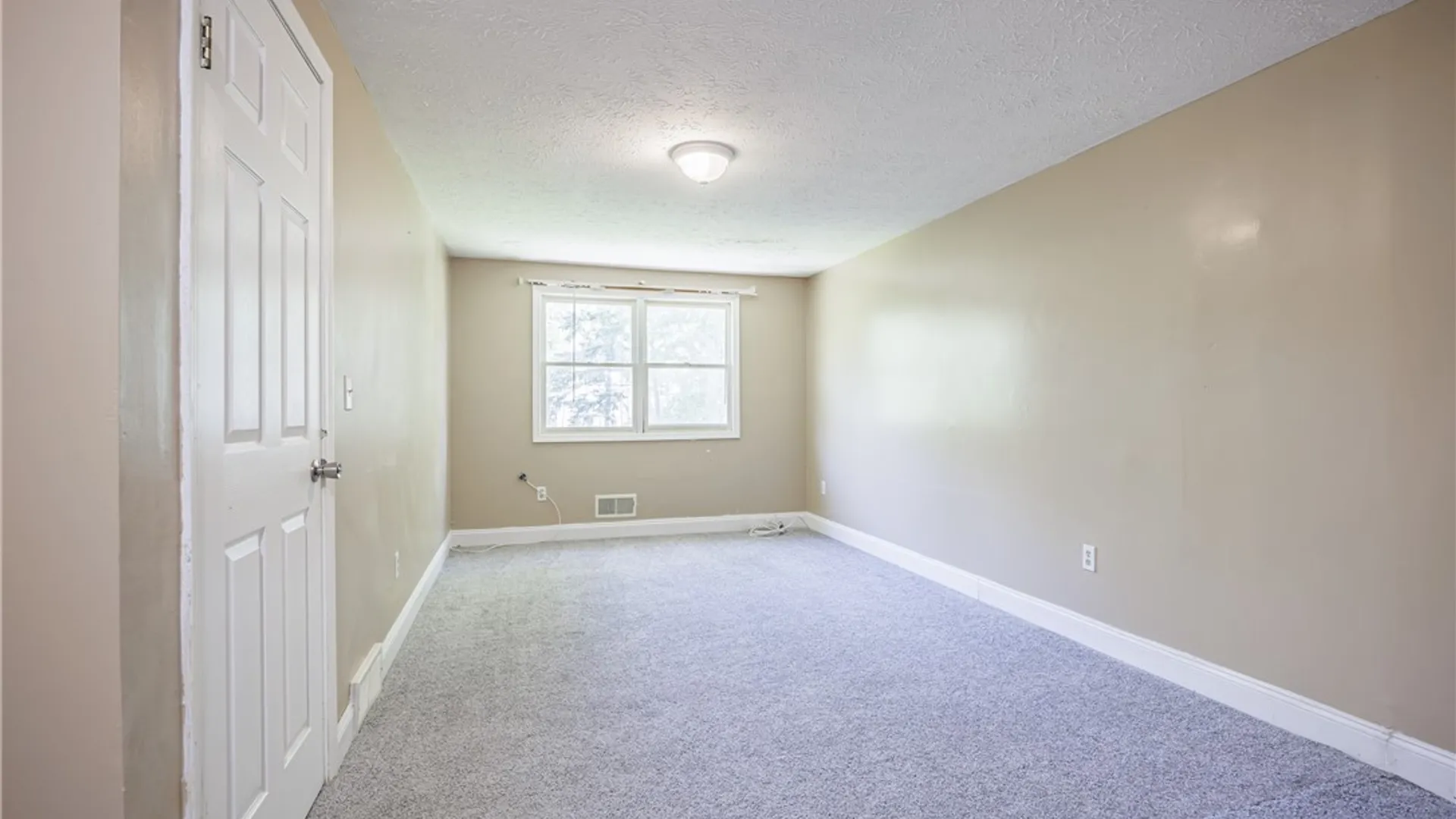 Property at 12 French Meadow Lane, Brighton, NY 14618 17