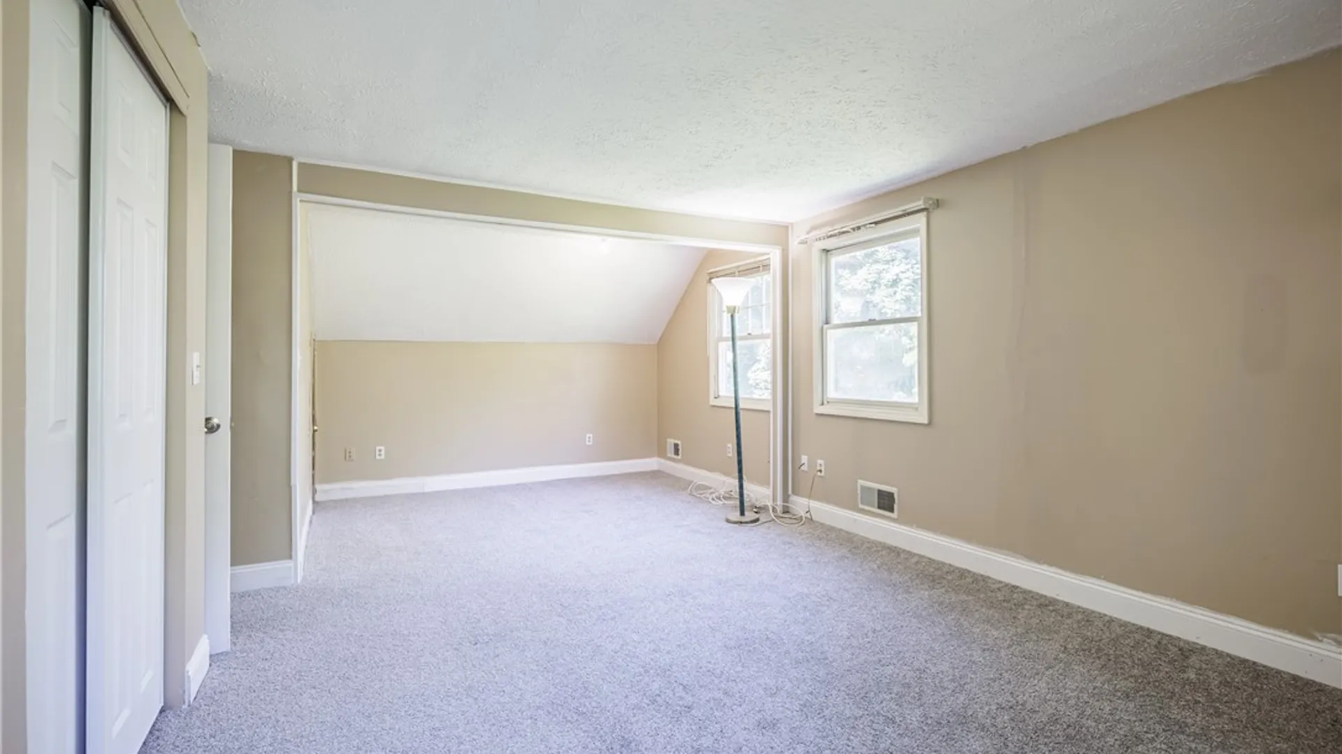 Property at 12 French Meadow Lane, Brighton, NY 14618 23