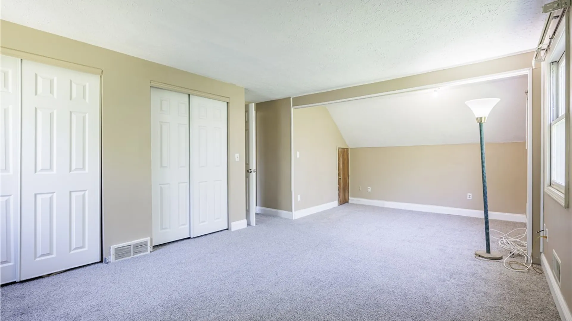 Property at 12 French Meadow Lane, Brighton, NY 14618 25