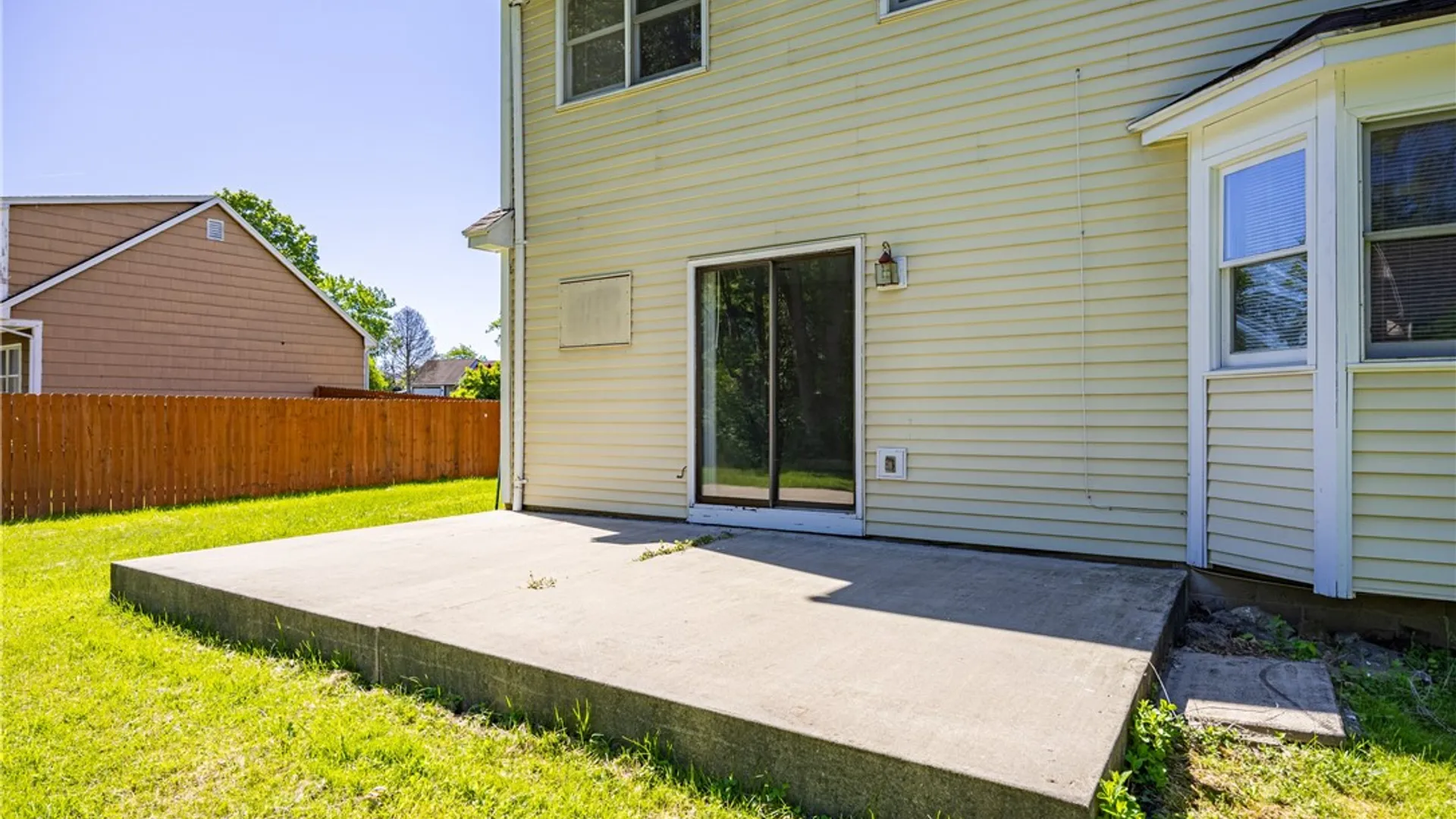 Property at 12 French Meadow Lane, Brighton, NY 14618 29