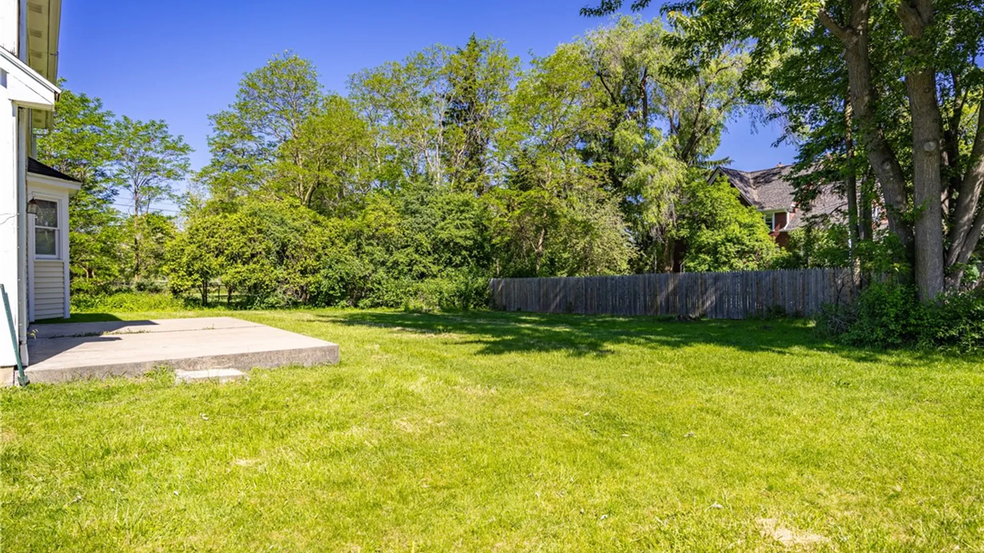Property at 12 French Meadow Lane, Brighton, NY 14618 30