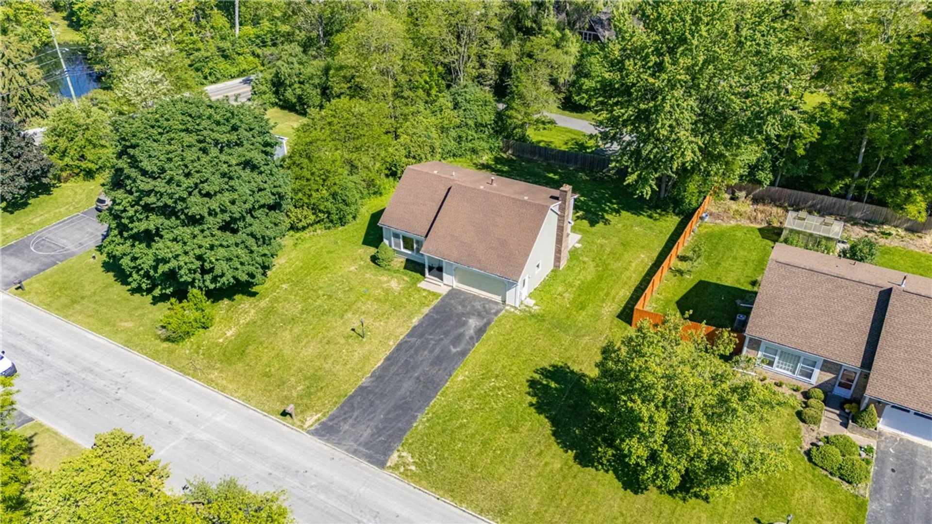 Property at 12 French Meadow Lane, Brighton, NY 14618 37