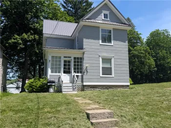Property at 35 Lincoln Avenue, Bradford City, PA 16701