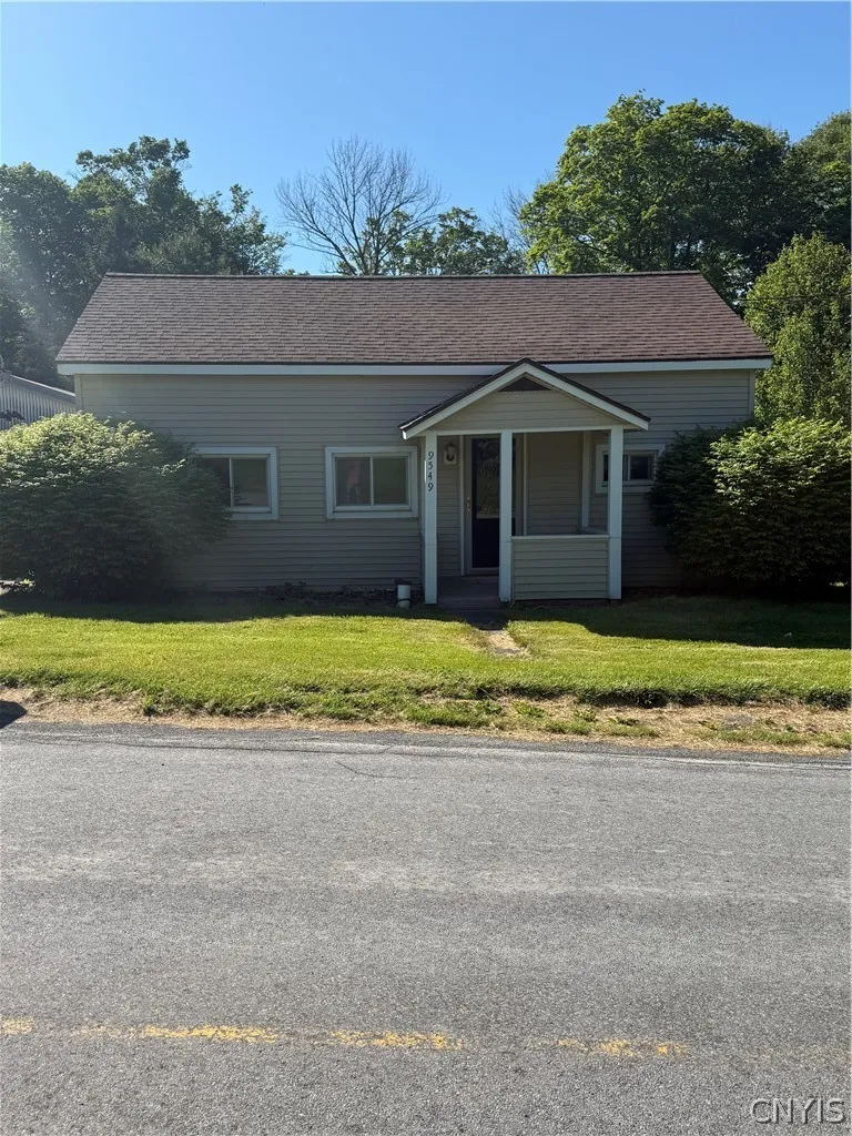 Property at 9549 Crooked Hill Road, Paris, NY 13456