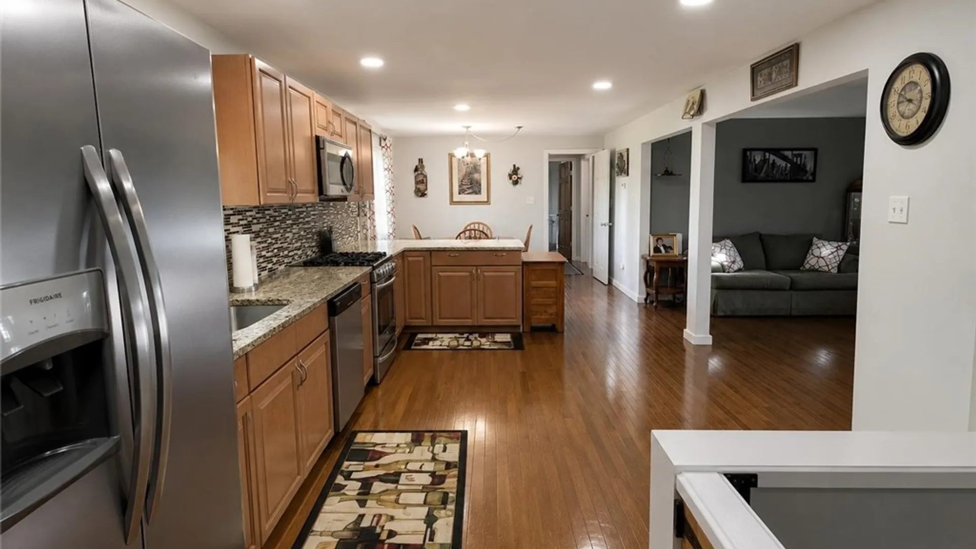 Property at 1633 Lakeview Road, Hamburg, NY 14085 2