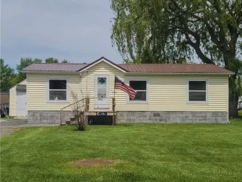 Property at 1071 Pine Street, Cape Vincent, NY 13618