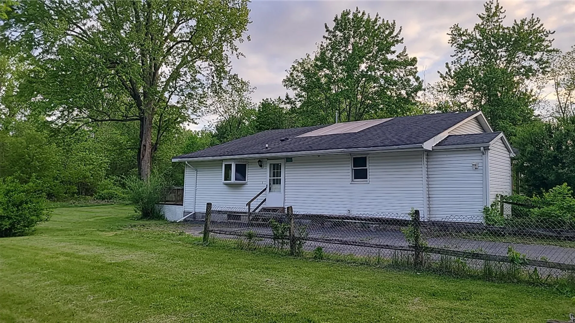 Property at 48 Chapman Avenue, Auburn, NY 13021 17