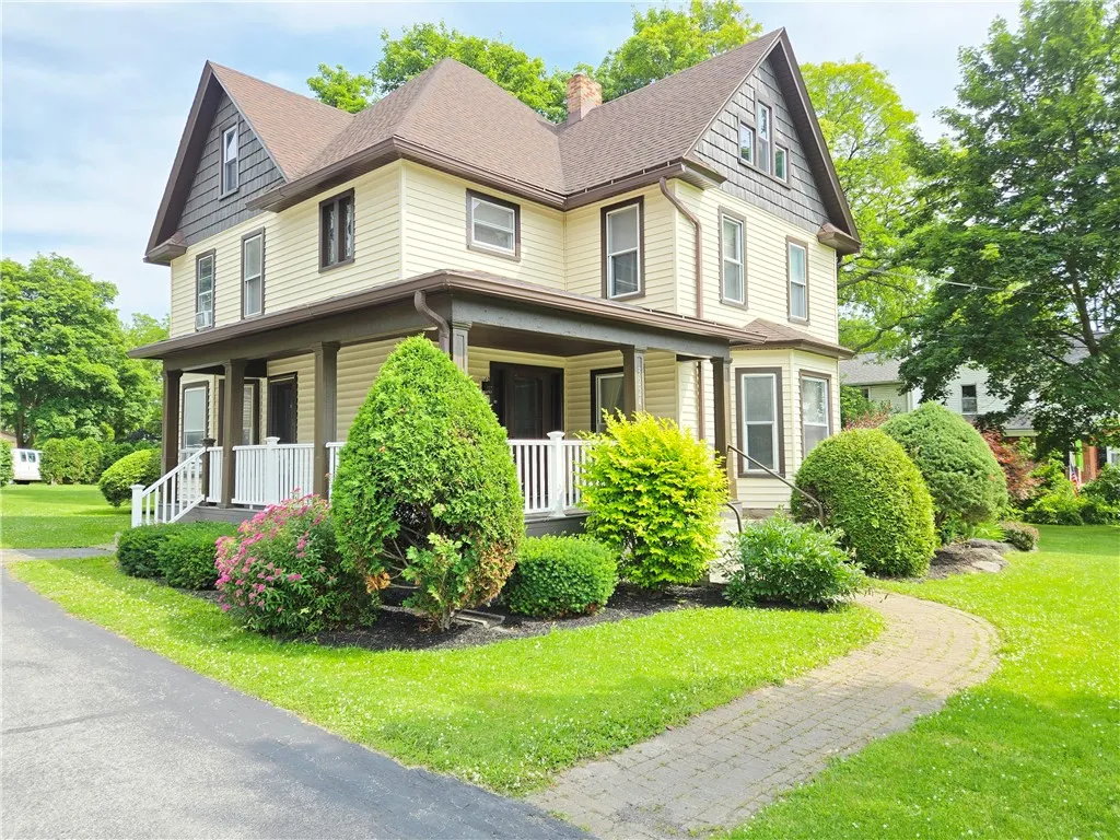 Property at 3224 E Henrietta Road, Henrietta, NY 14467