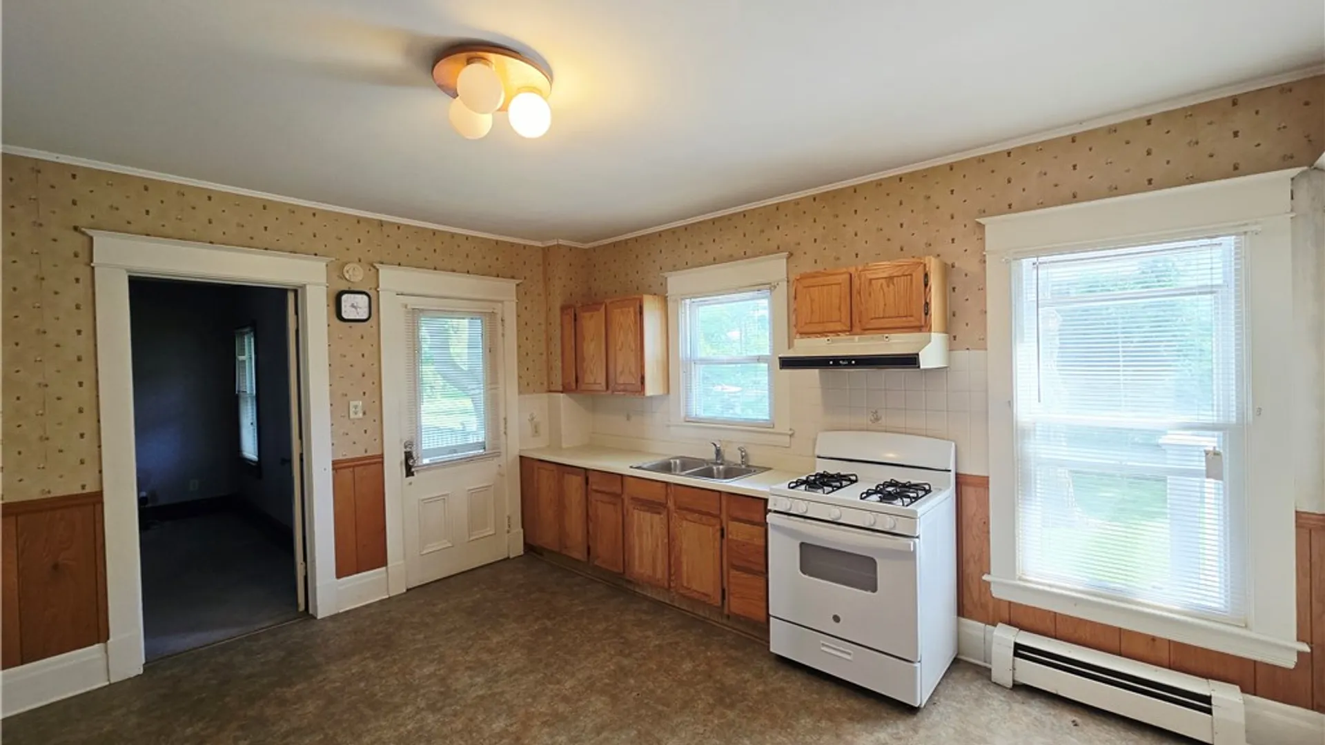 Property at 3224 E Henrietta Road, Henrietta, NY 14467 22