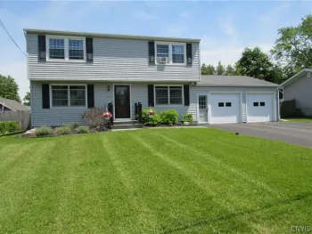 Property at 412 Stillwell Circle, DeWitt, NY 13057