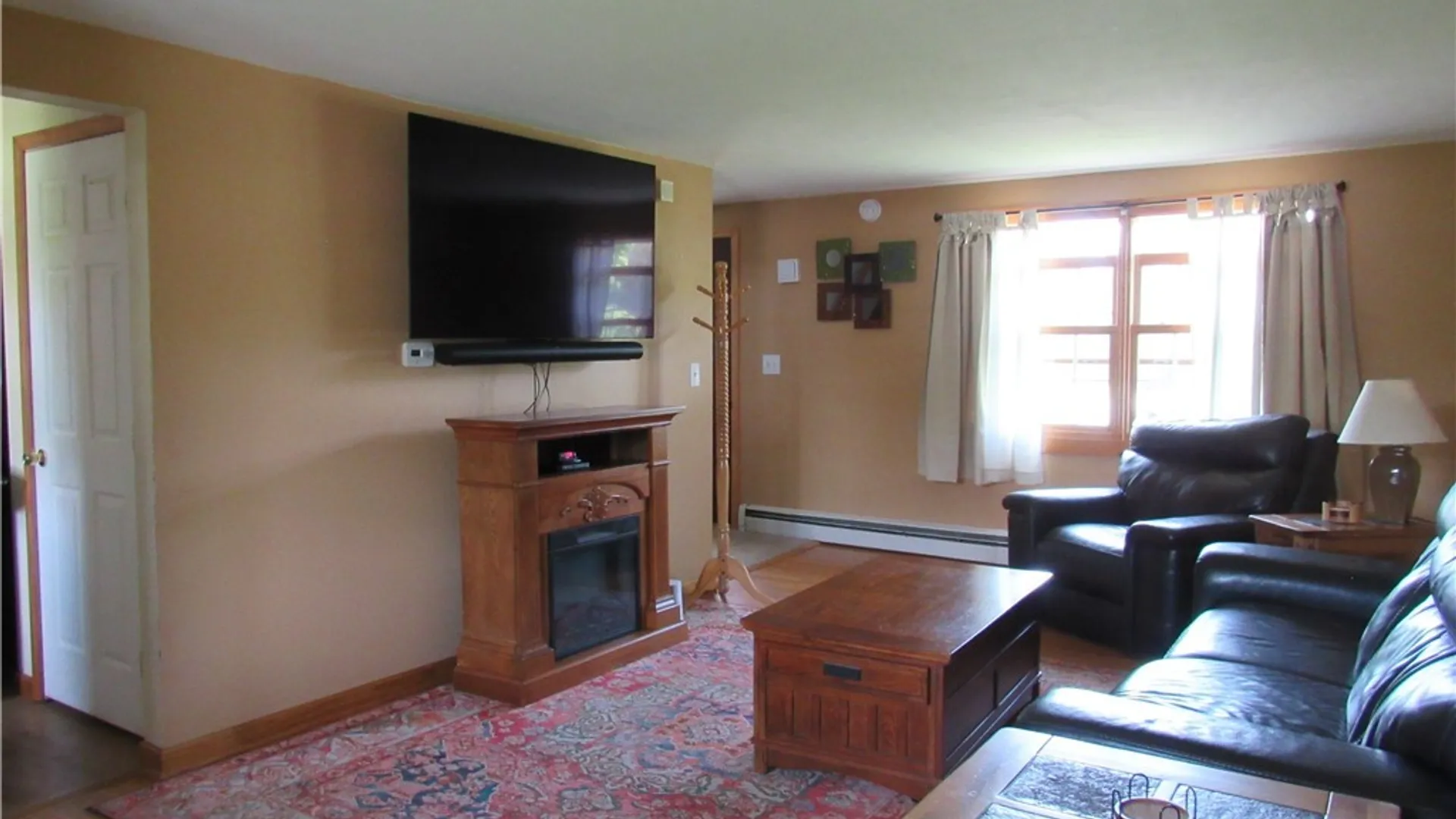 Property at 412 Stillwell Circle, DeWitt, NY 13057 12