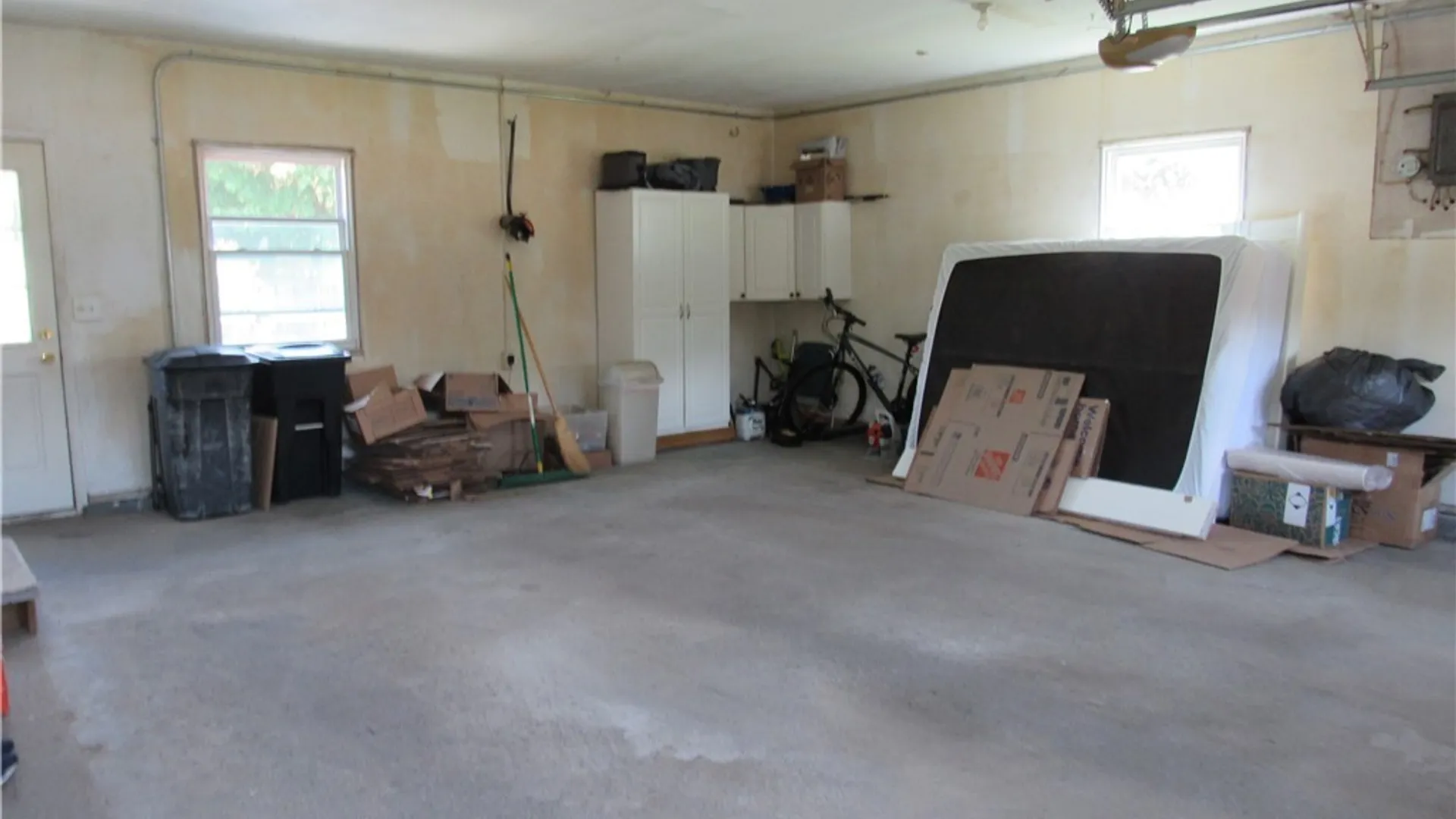 Property at 412 Stillwell Circle, DeWitt, NY 13057 25