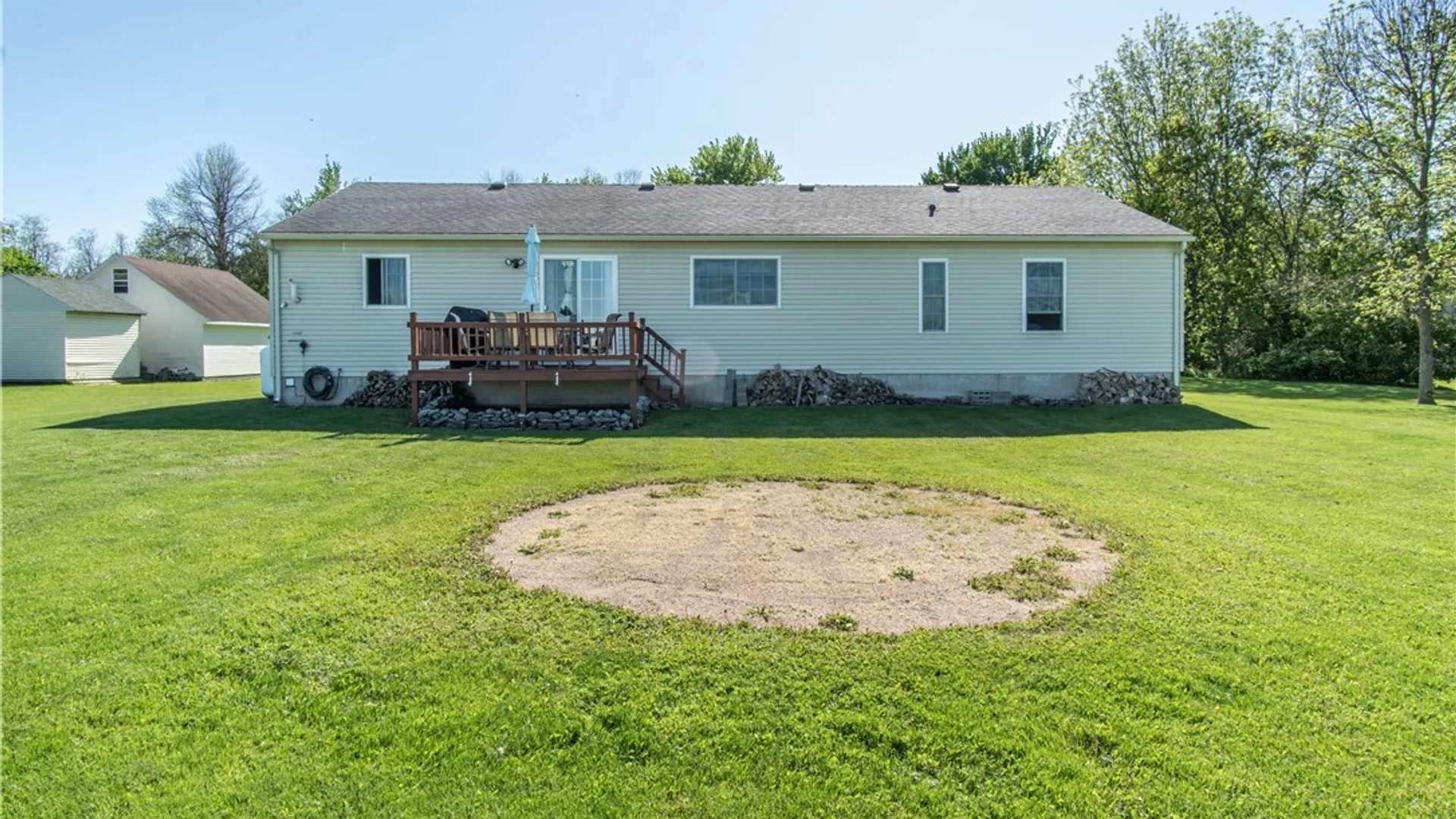 Property at 694 S James Street, Cape Vincent, NY 13618 3