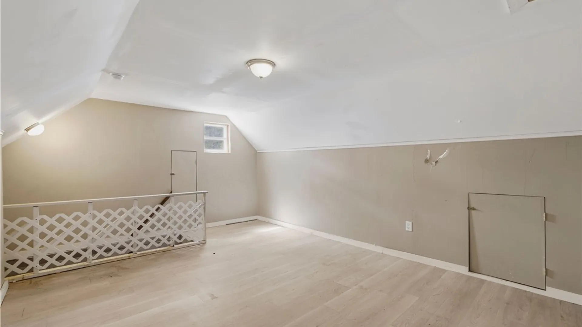 Property at 136 Humason Avenue, Buffalo, NY 14211 17