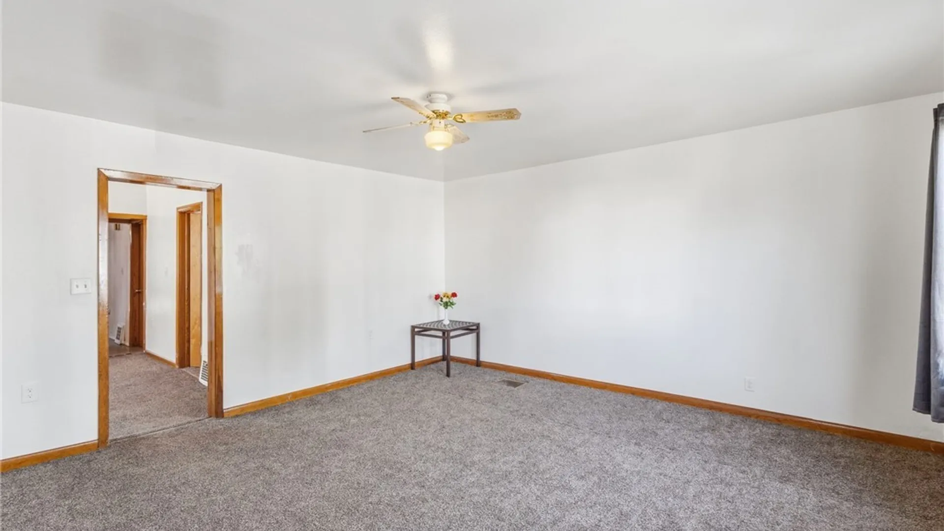 Property at 94 Woodell Avenue, Cheektowaga, NY 14211 7
