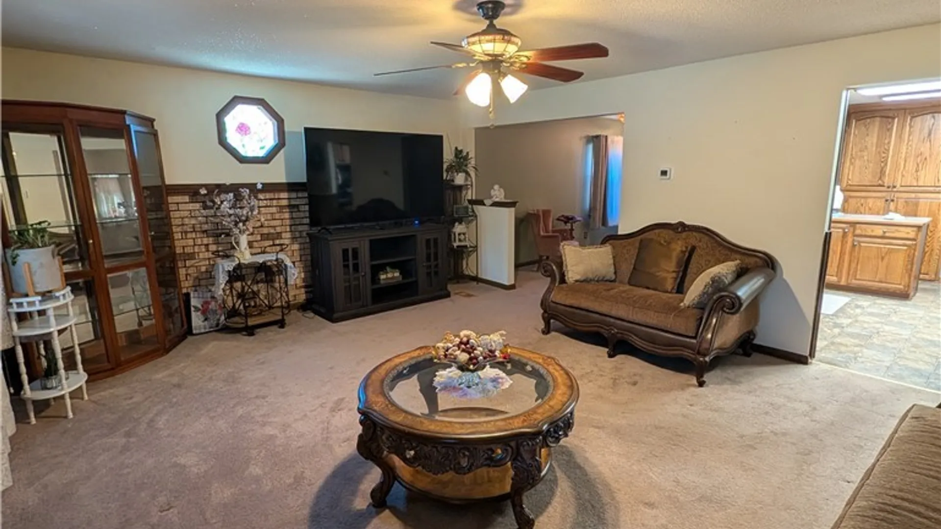 Property at 5791 Elmhurst Road, Hamburg, NY 14085 5