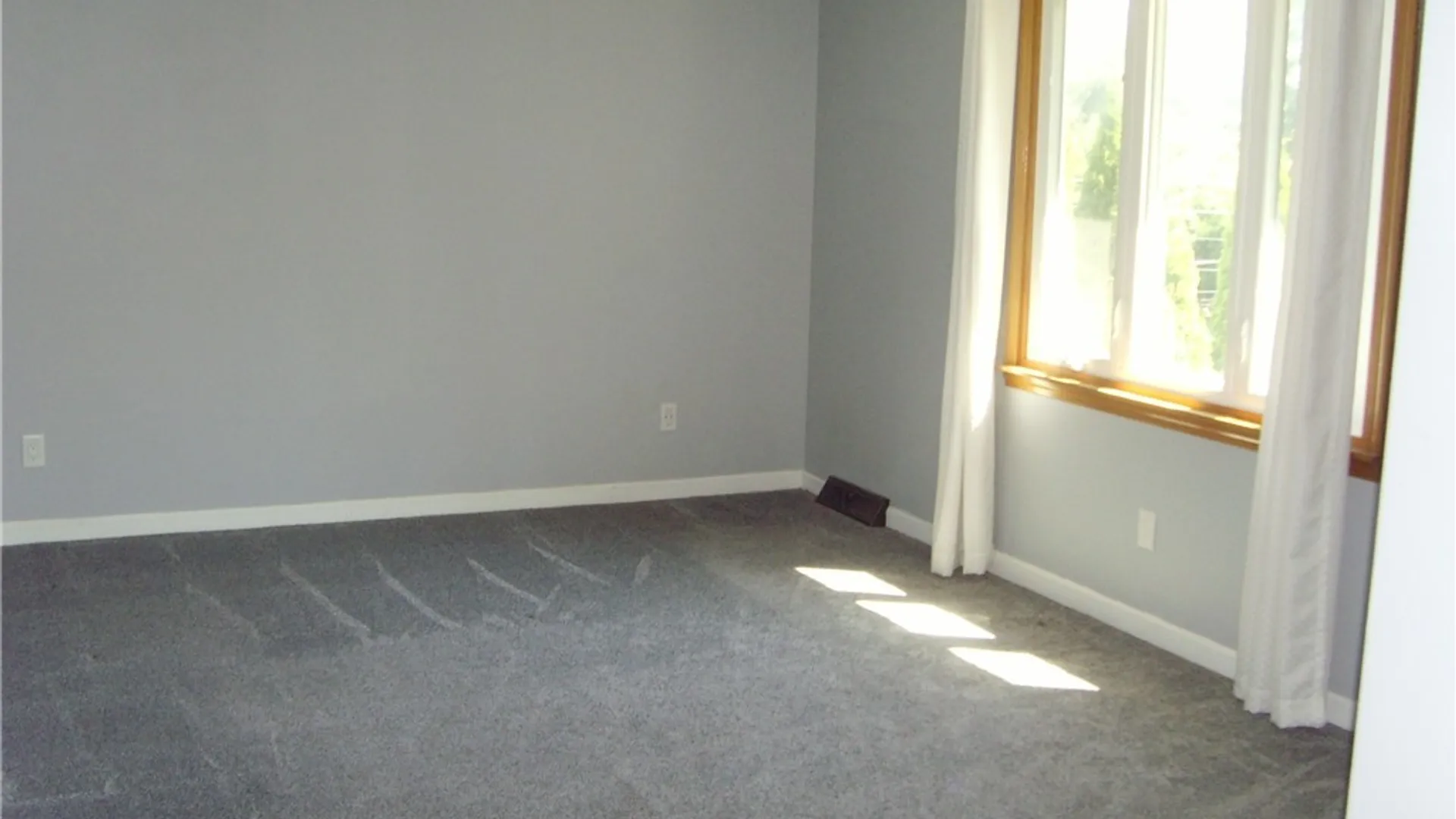 Property at 40 Princeton Place, Orchard Park, NY 14127 10