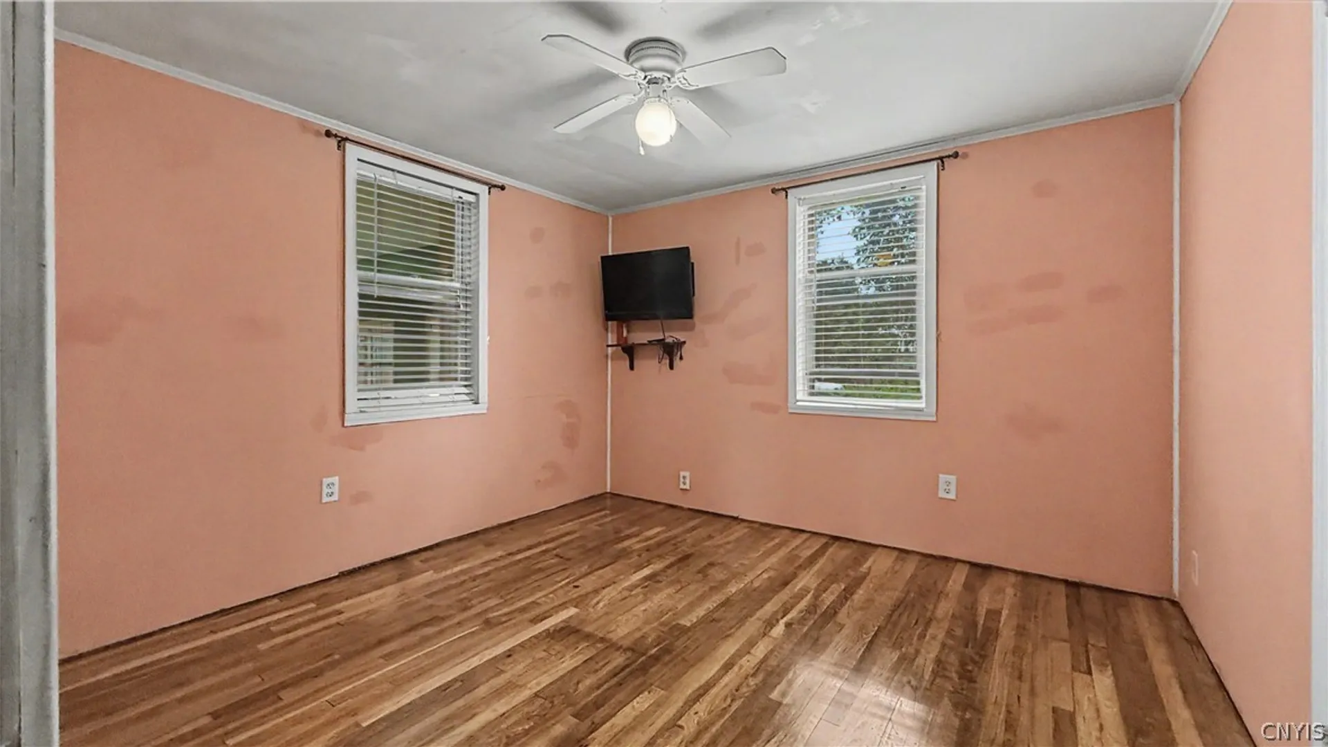 Property at 404 Oakwood Street, Rome, NY 13440 16