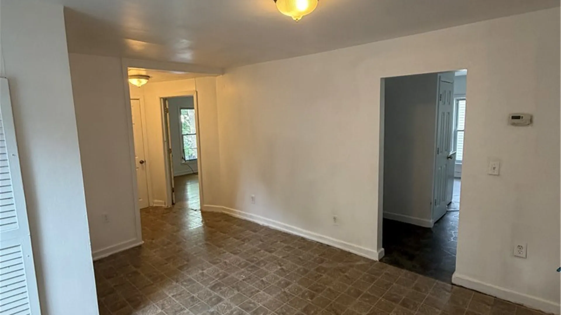 Property at 524 W 1st Street, Elmira City, NY 14905 4