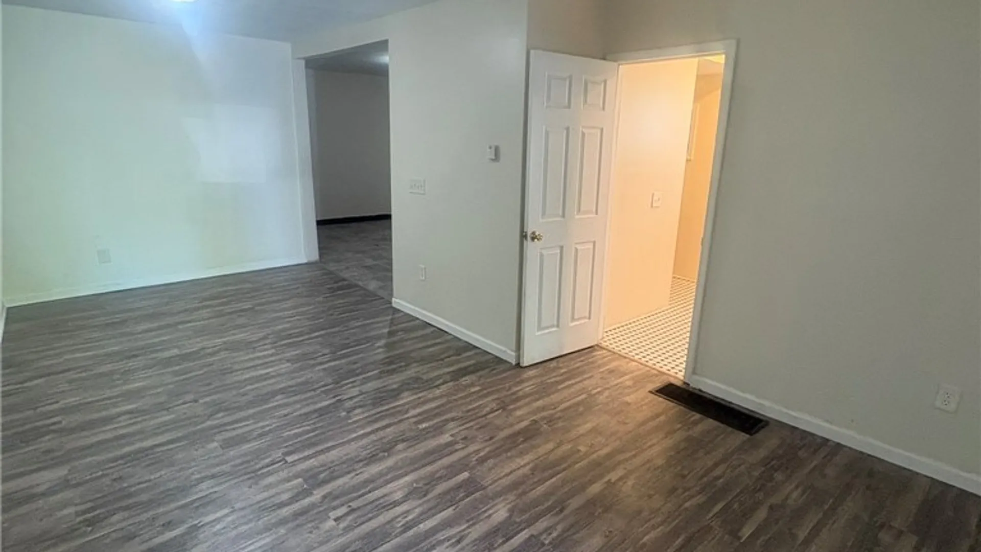 Property at 121 Maurice Avenue, Syracuse, NY 13207 7