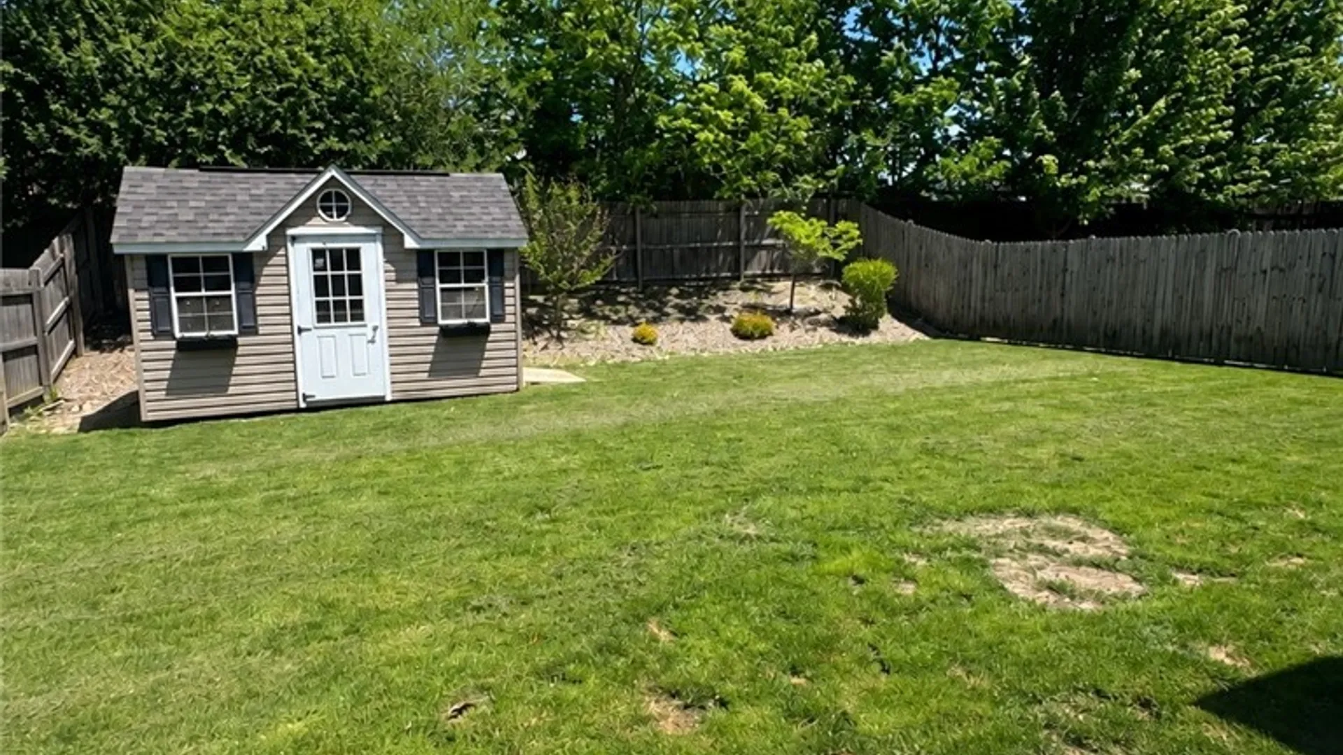 Property at 11 Scooter Lane, Hamburg, NY 14075 5