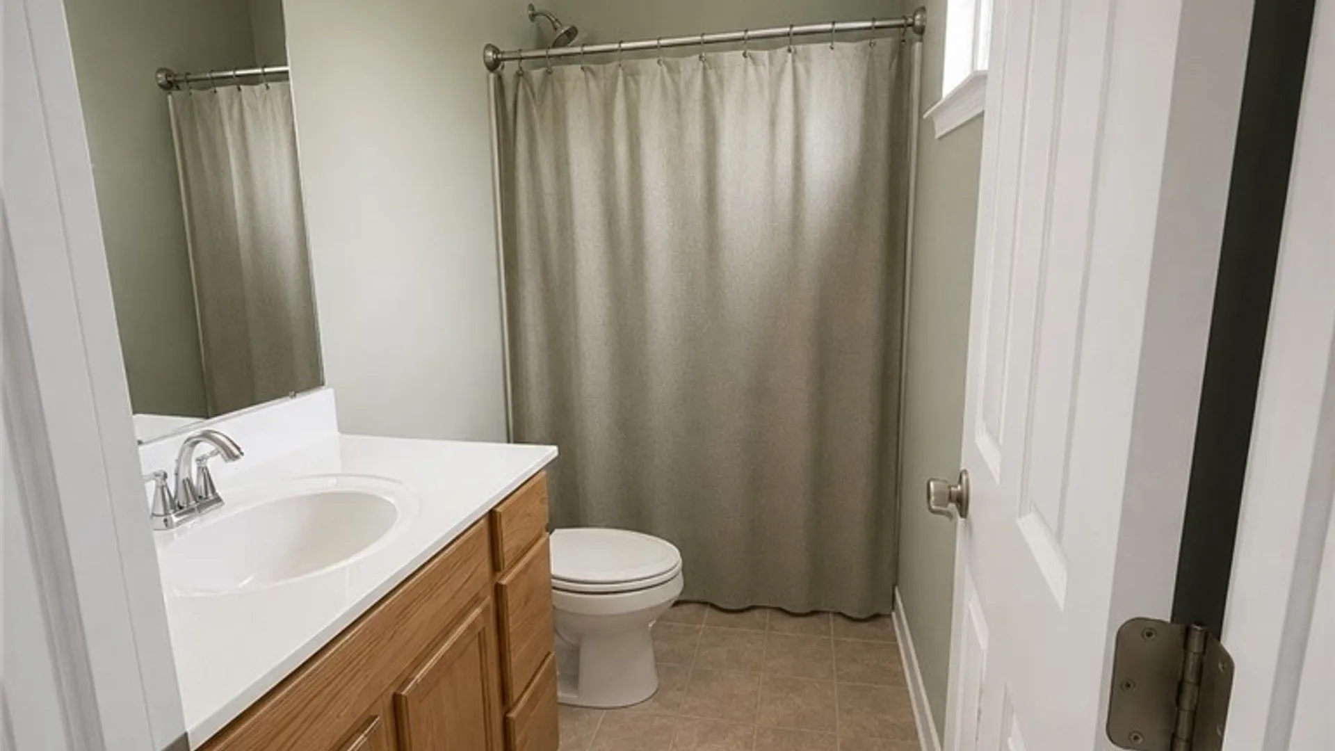 Property at 11 Scooter Lane, Hamburg, NY 14075 16