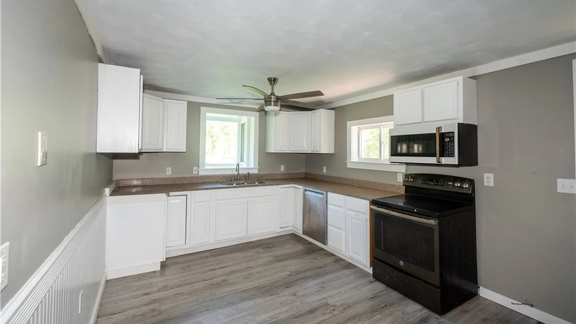 Property at 7604-7610 Van Buren Road, Van Buren, NY 13027 18