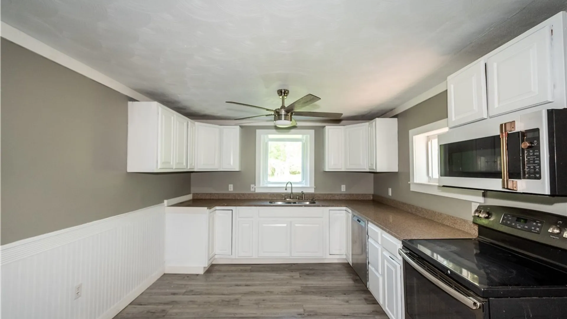 Property at 7604-7610 Van Buren Road, Van Buren, NY 13027 21