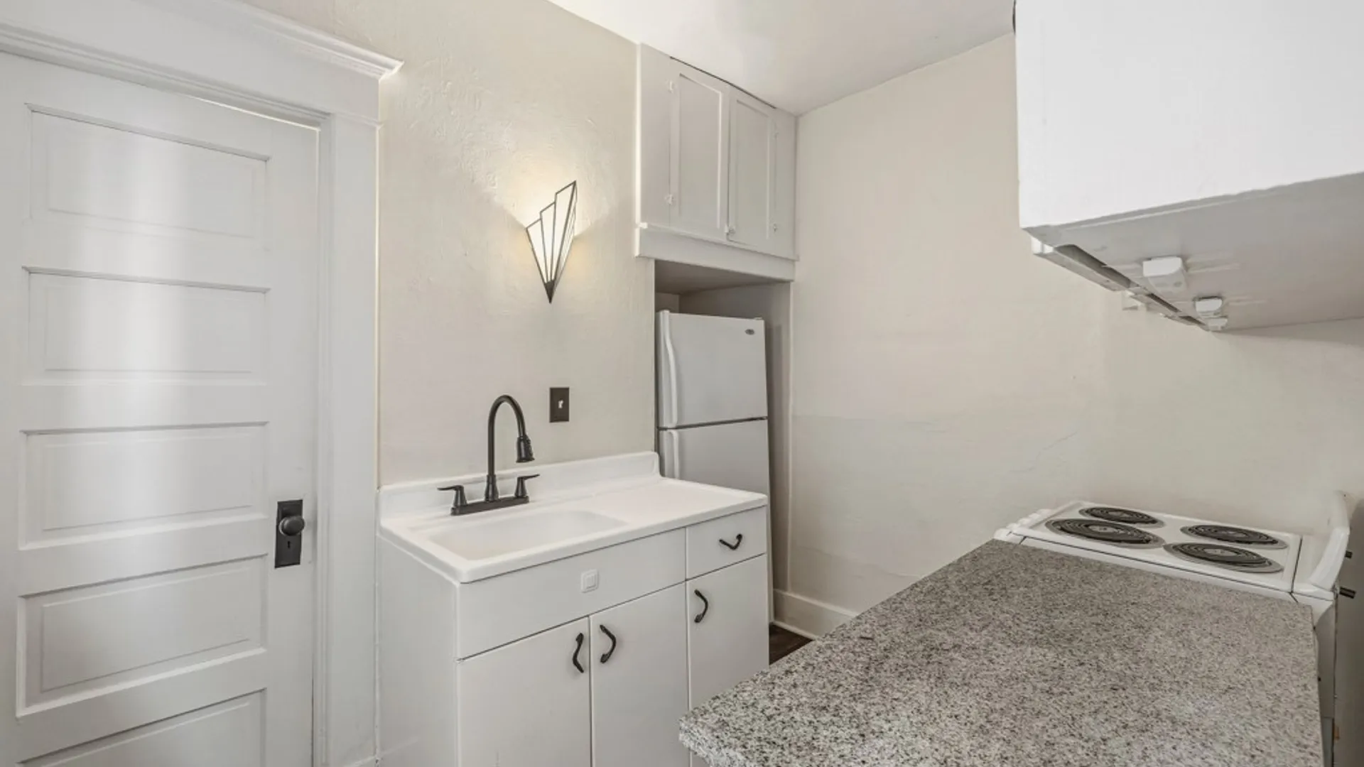 Property at 220 Stevenson Street, Buffalo, NY 14210 9