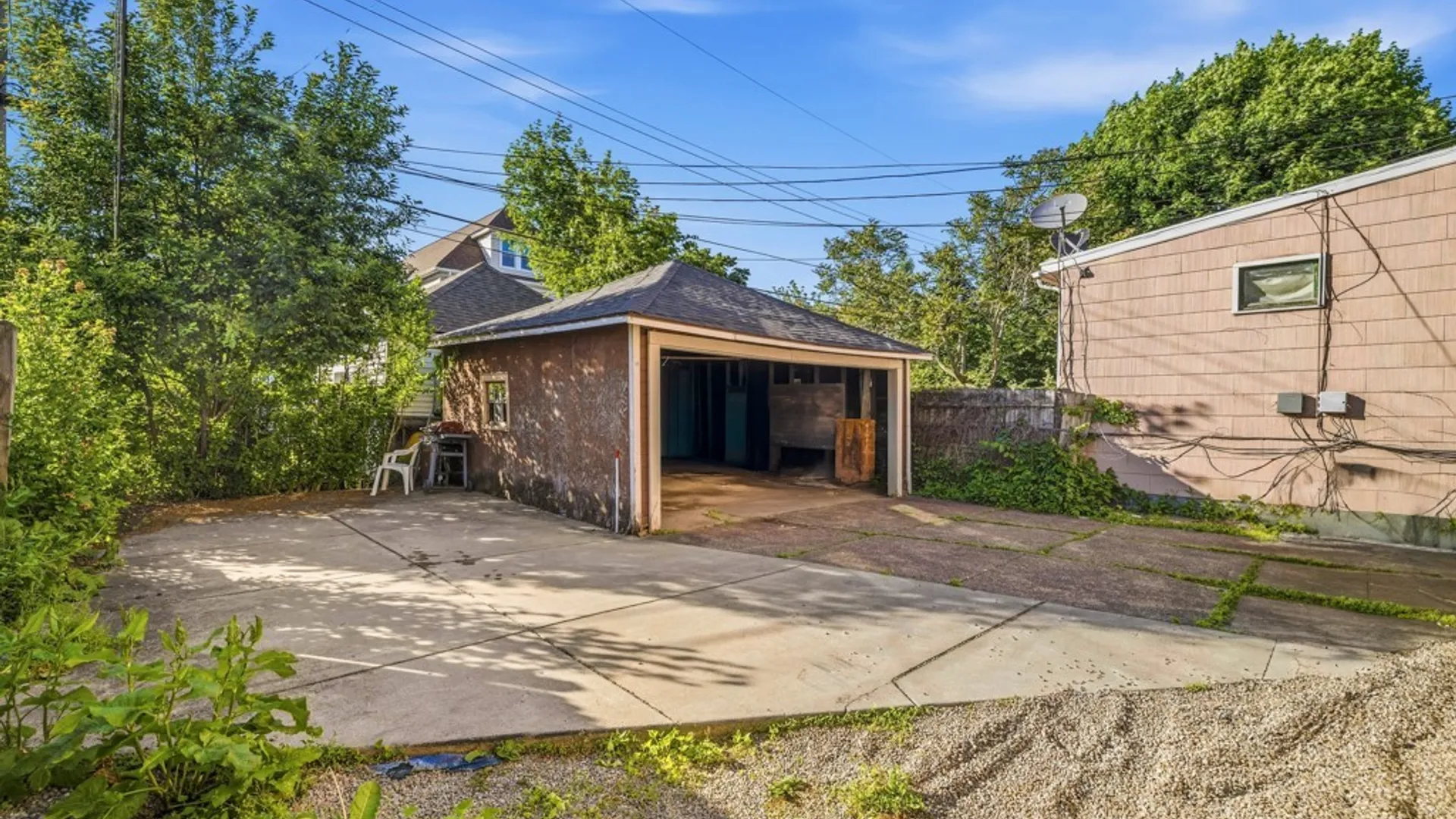 Property at 220 Stevenson Street, Buffalo, NY 14210 43