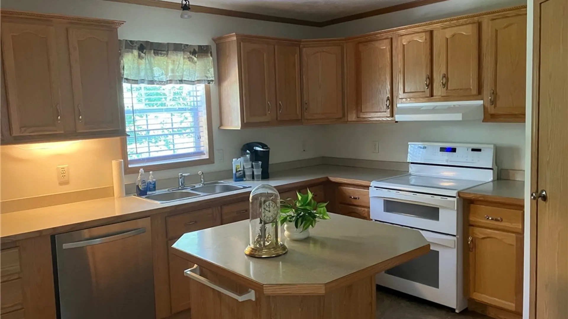 Property at 1648 State Route 246, Perry, NY 14530 5