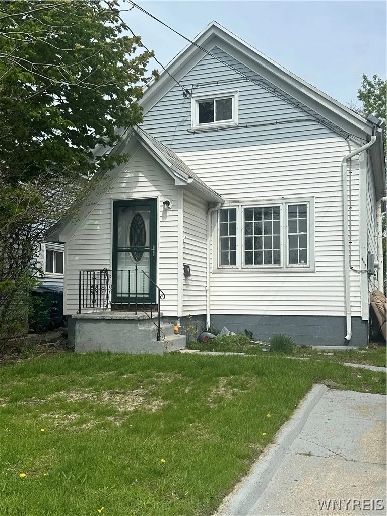 Property at 747 S Ogden Street, Buffalo, NY 14206