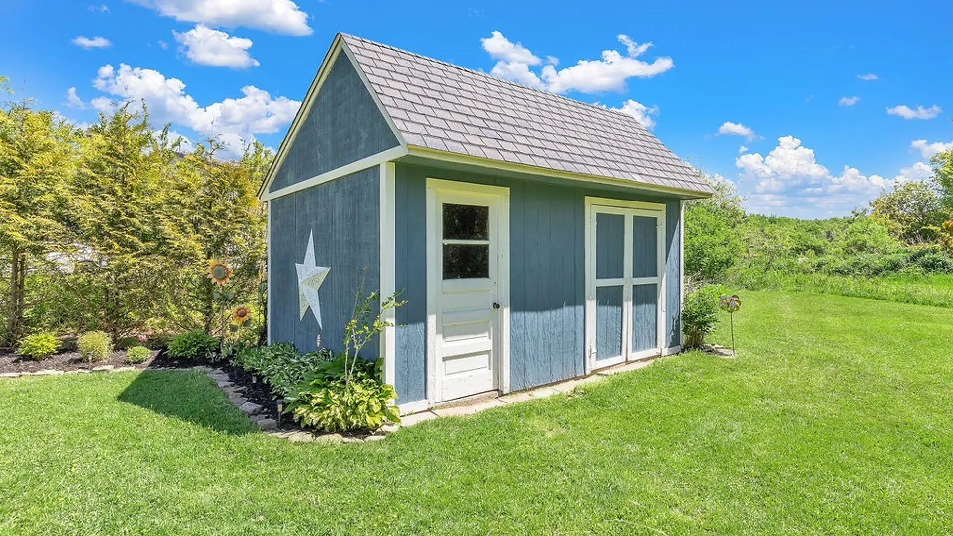 Property at 8061 Cole Road, Boston, NY 14033 6