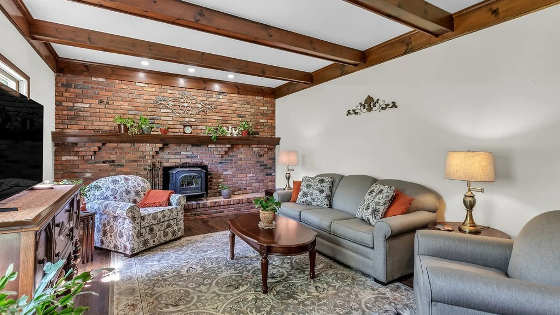 Property at 8061 Cole Road, Boston, NY 14033 17