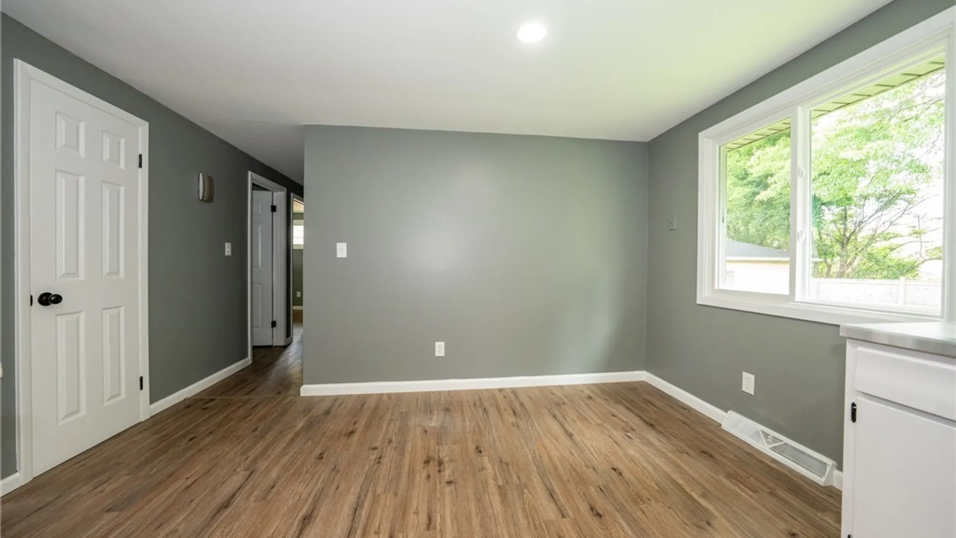 Property at 122 Edison Street, Lackawanna, NY 14218 16