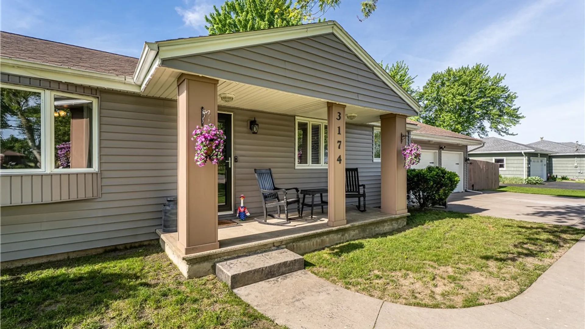 Property at 3174 Lockport Road, Wheatfield, NY 14132 5
