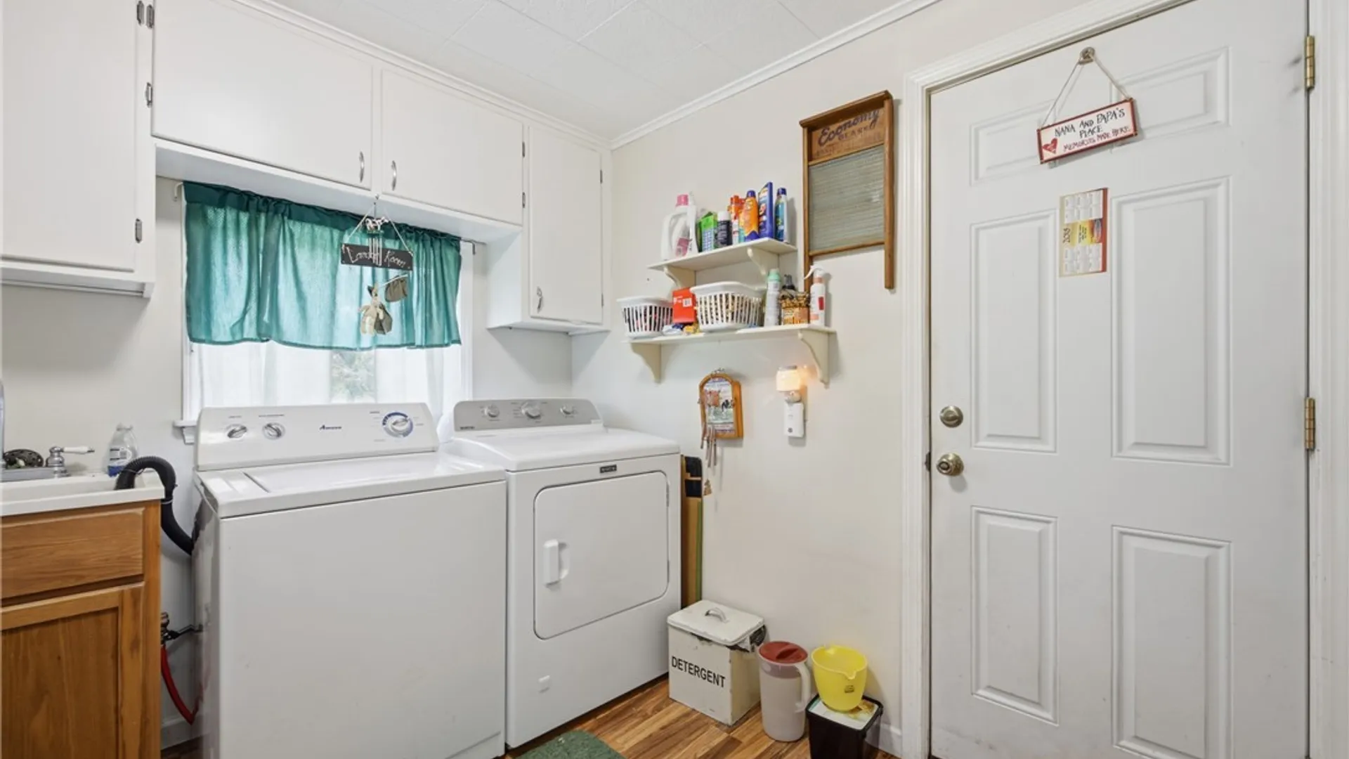 Property at 9328 Foote Road, Royalton, NY 14001 6